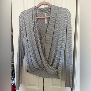 Lululemon long sleeve!